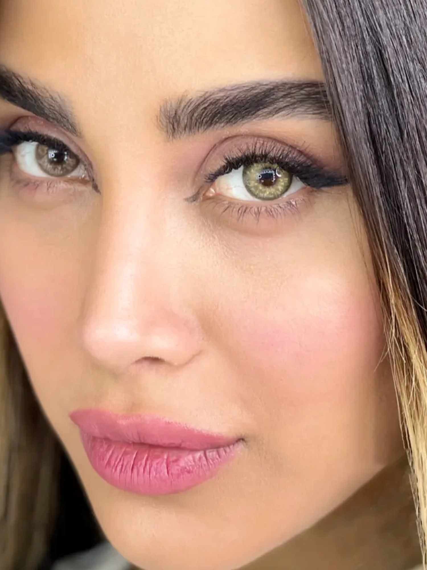 لنز طبی رنگی کاتیا سیلور گرین silver green — تصویر ۲