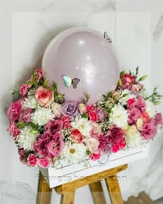 تزیین دسته گل با ترکیب رنگ جذاب و ماندگار