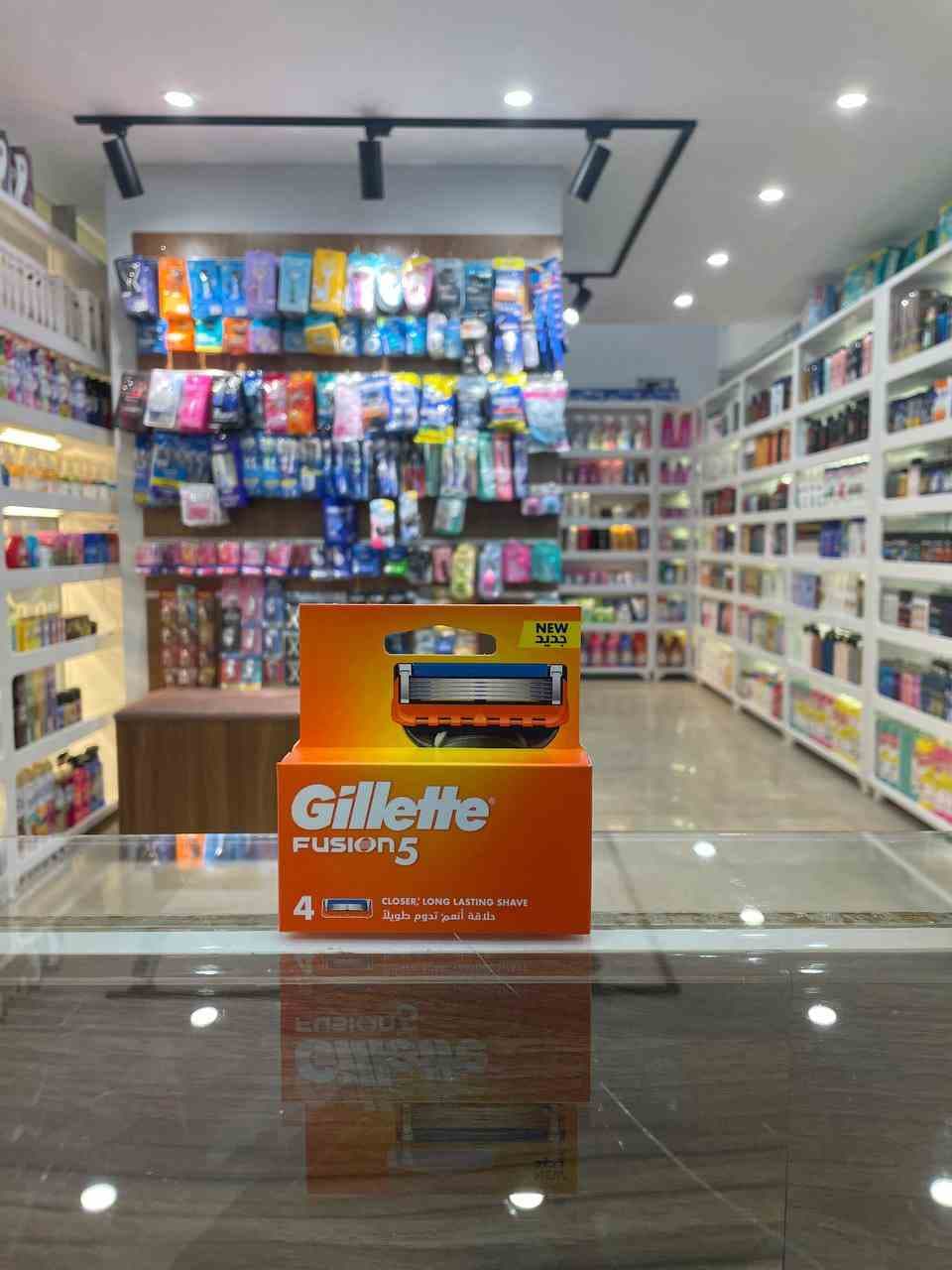 یدک 4ع فیوژن 5 ژیلت