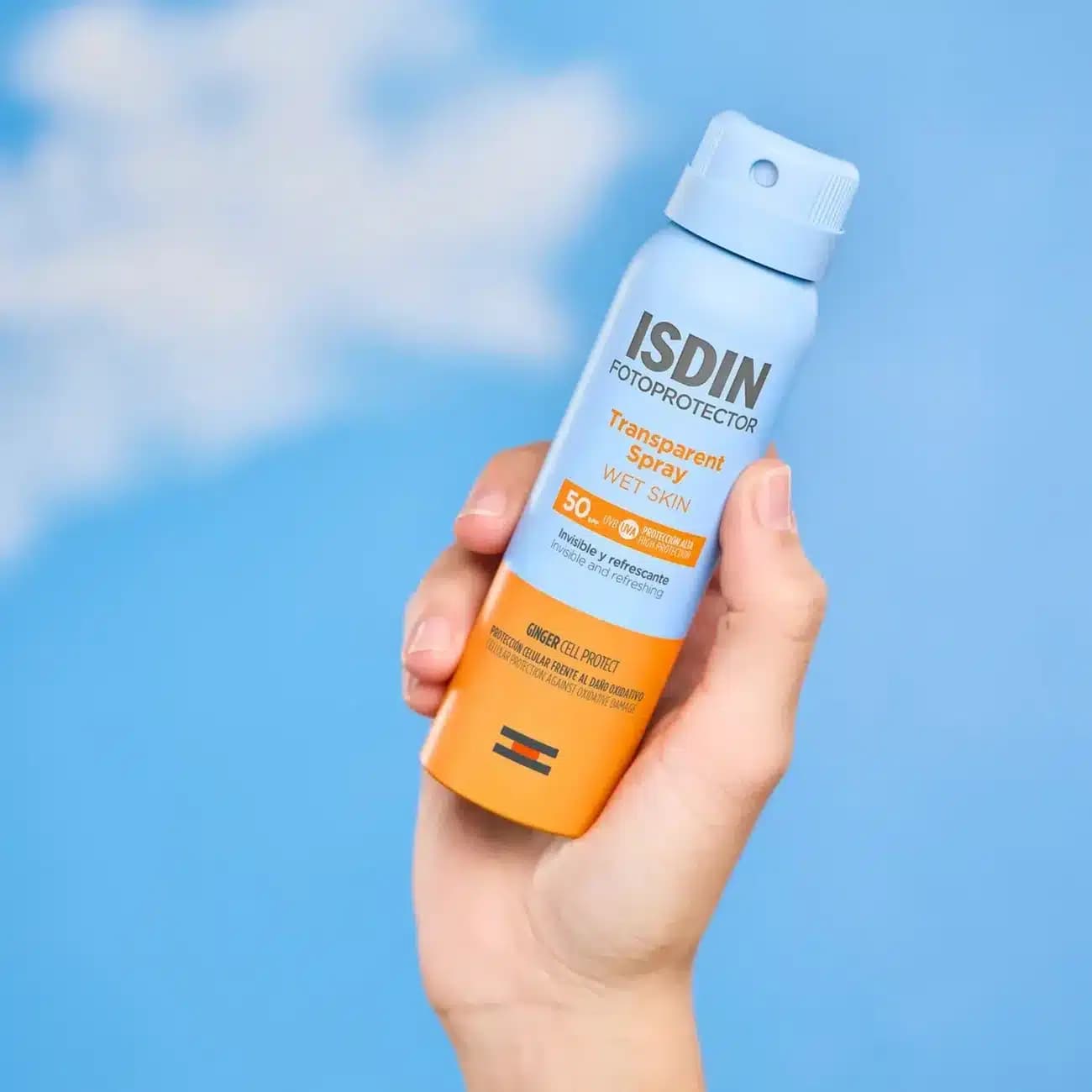 اسپری ضد آفتاب بی رنگ ایزدین ISDIN مدل Wet Skin با SPF50 — تصویر ۳