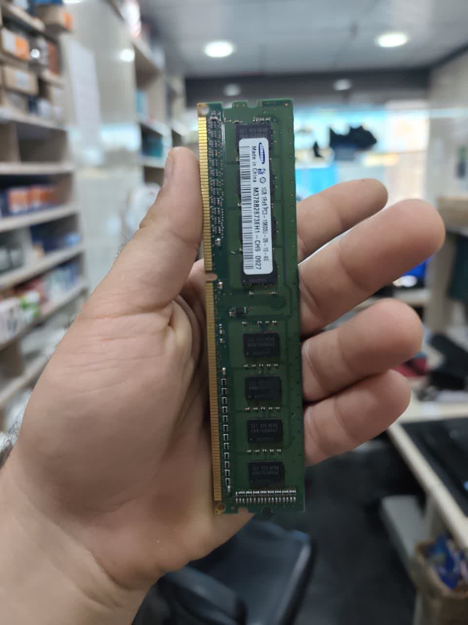 رم کامپیوتر استوک DDR3 ظرفیت 1 گیگابایت برند میکس