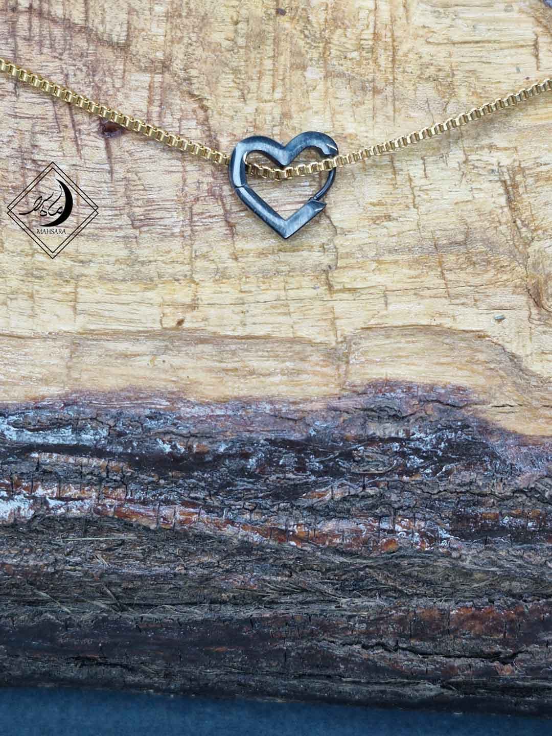 پیرسینگ گوش قلبی مشکی با جنس استیل — تصویر ۵