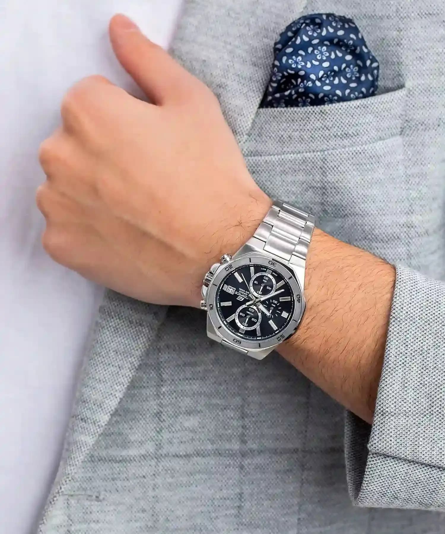 ساعت مچی مردانه کاسیو مدل CASIO-EFV-640D-1AVUDF — تصویر ۹