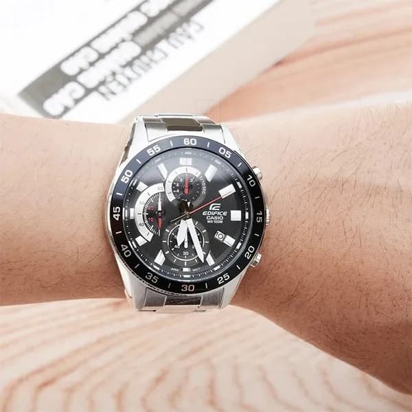 ساعت مچی مردانه کاسیو مدل CASIO-EFV-550D-1A — تصویر ۴