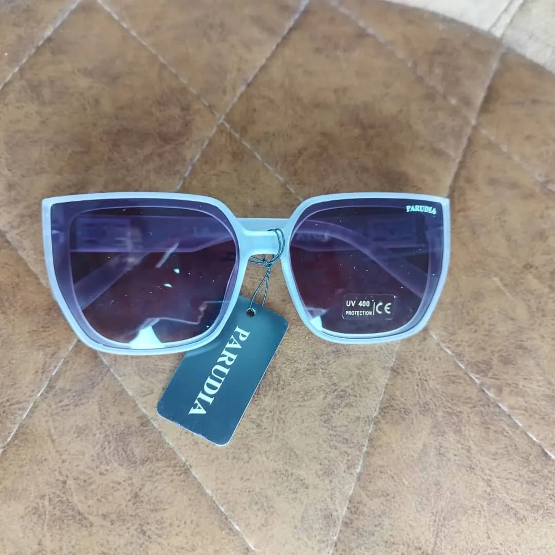 عینک آفتابی زنانه برند PARUDIA — تصویر ۴