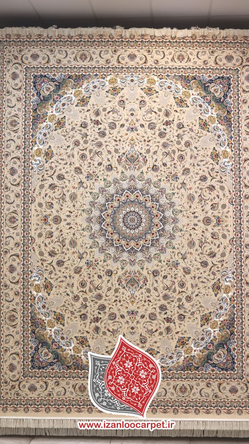 فرش مشهد طرح 814007 کرم حاشیه کرم 1500شانه تراکم 4500 تمام برجسته تمام آکریلیک