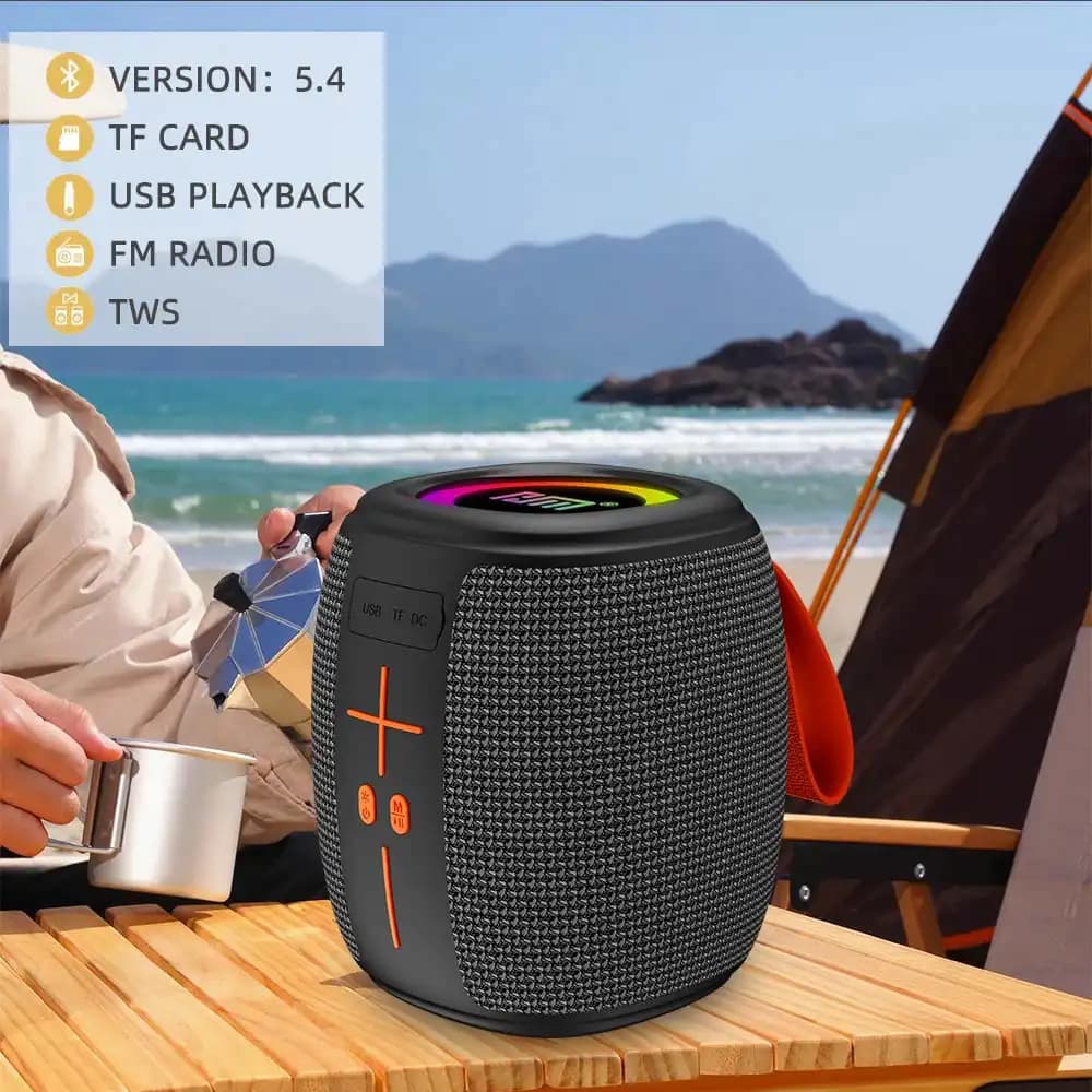 خرید اسپیکر بلوتوثی HM831 | بیس قوی، نورپردازی RGB، ضد آب IPX6 و باتری پرقدرت — تصویر ۹