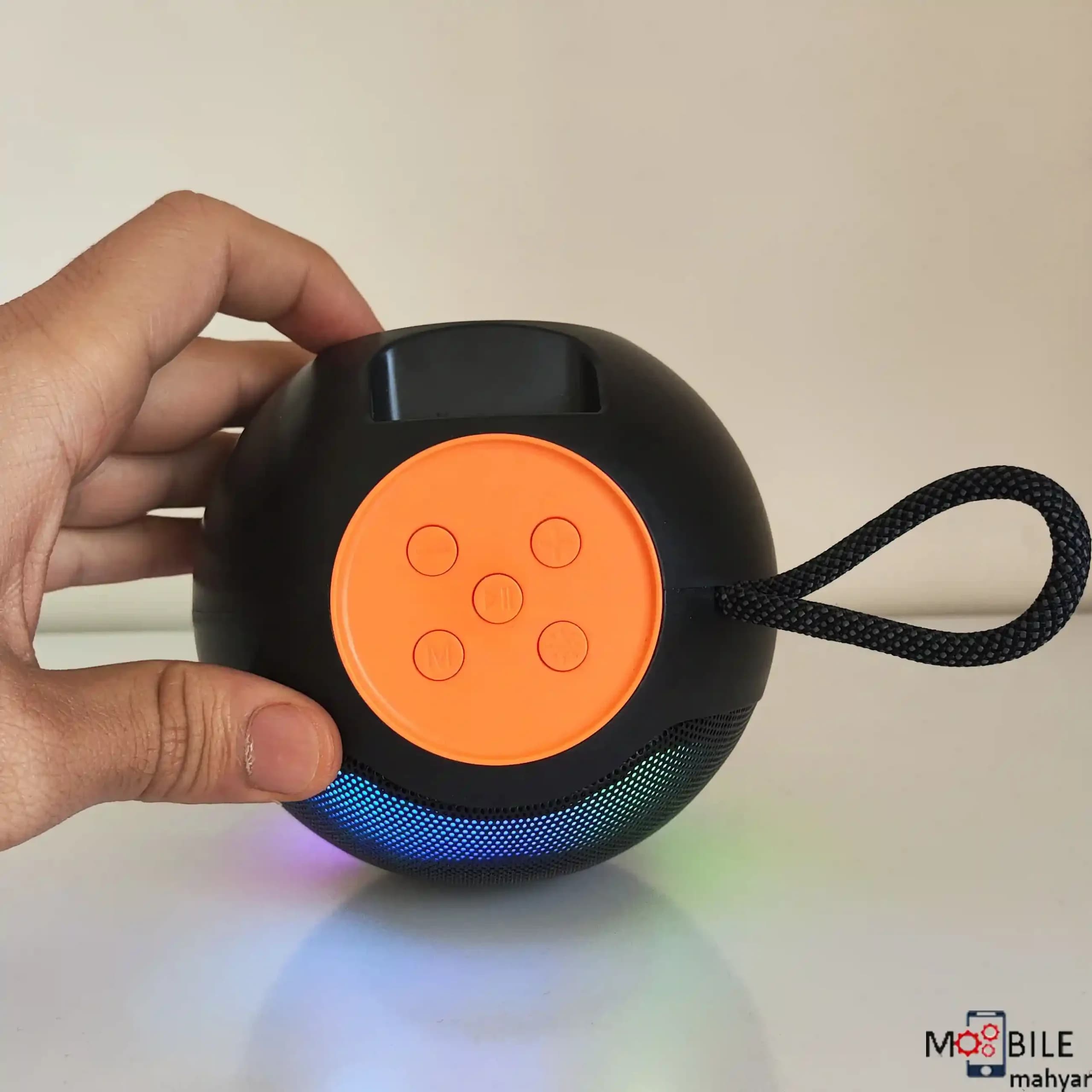 اسپیکر بلوتوثی قابل حمل مدل x-811 — تصویر ۴