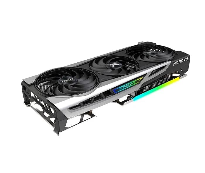 کارت گرافیک سافایر NITRO+ AMD Radeon RX 6700 XT — تصویر ۵