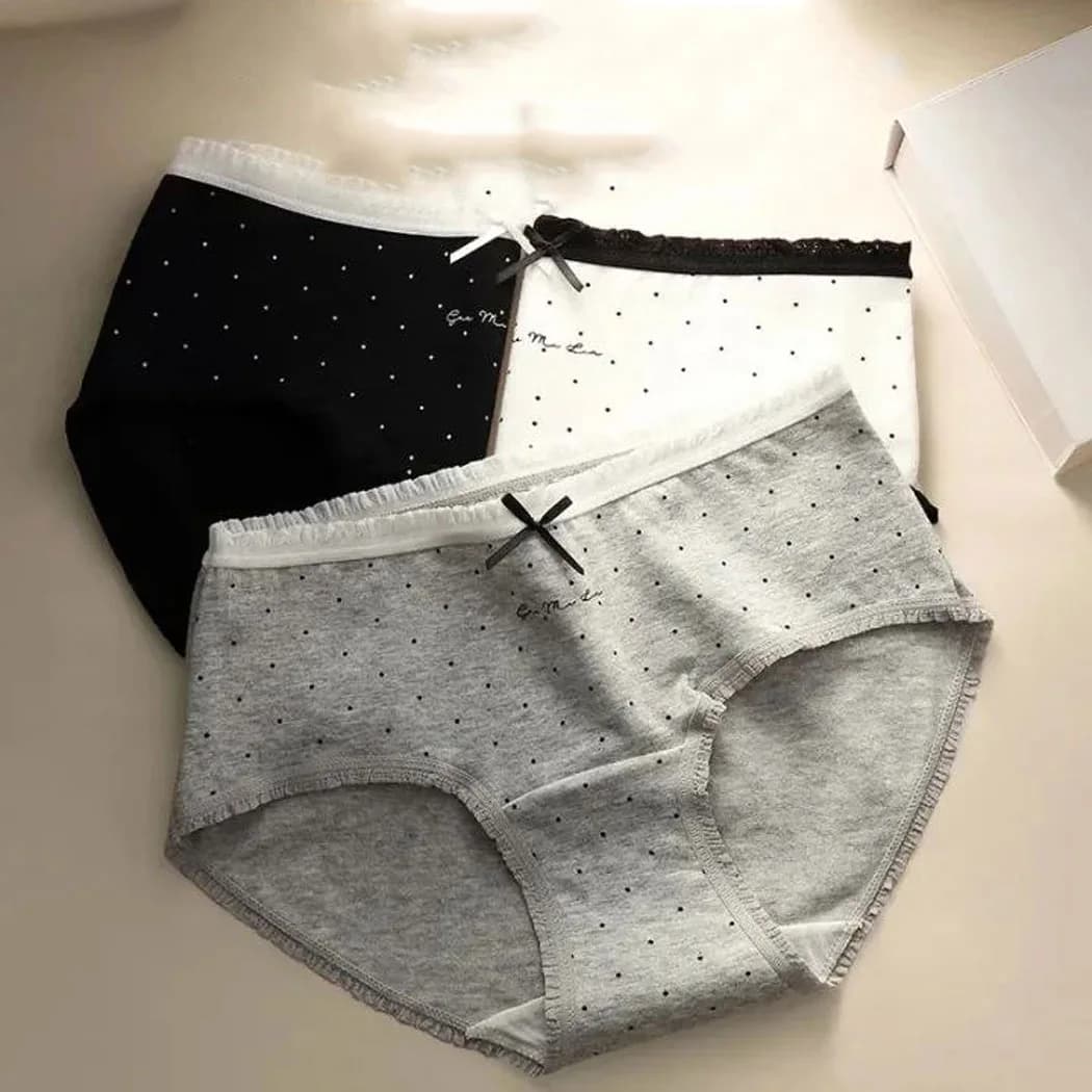 شورت نخی فانتزی خالدار ls8876