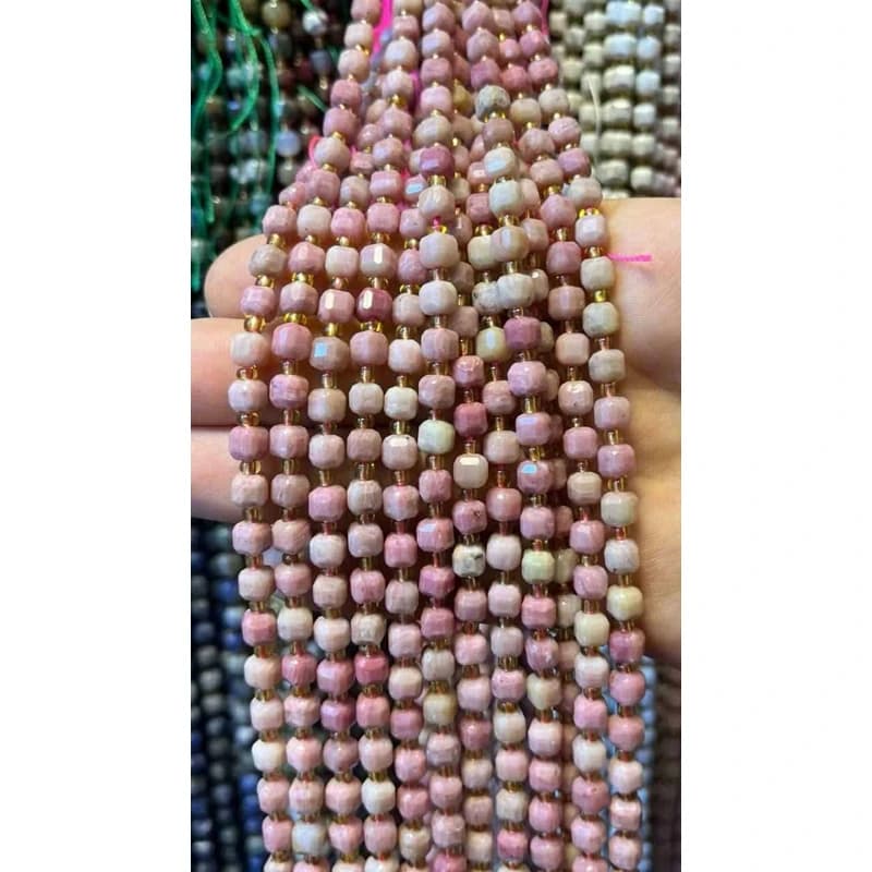 ریسه سنگ رودونیت 4 در 4 میلیمتر کد 7204 — تصویر ۴