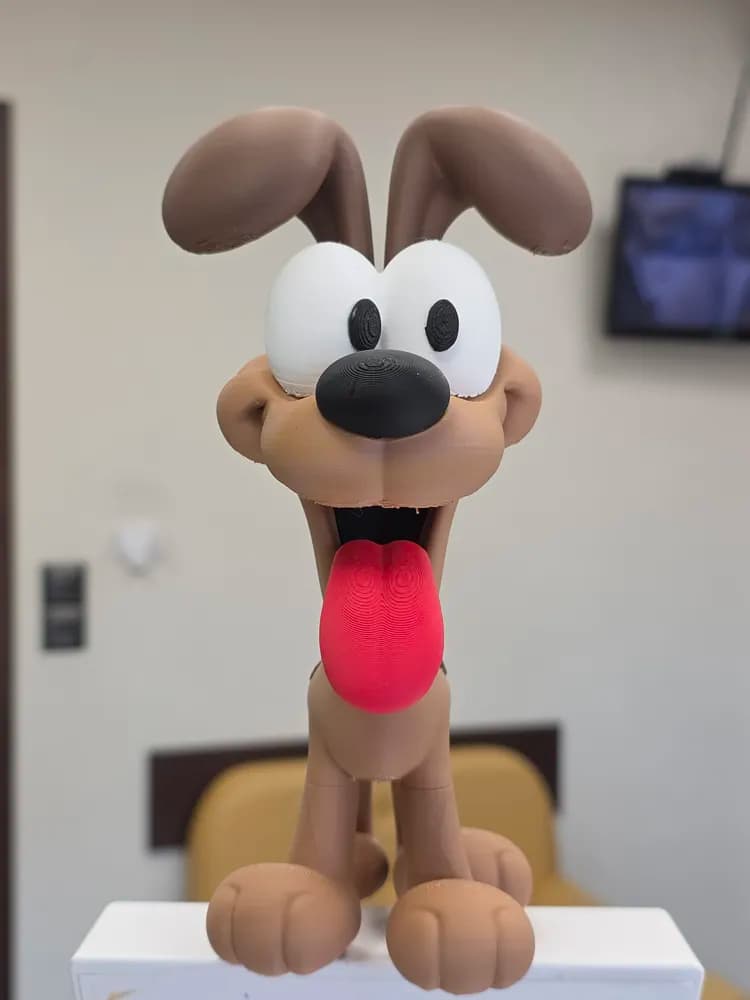 🐶 فیگور اودی (Odie) | چاپ سه‌بعدی رنگ‌شده | +PLA | ارتفاع ۱۹ سانتی‌متر — تصویر ۵