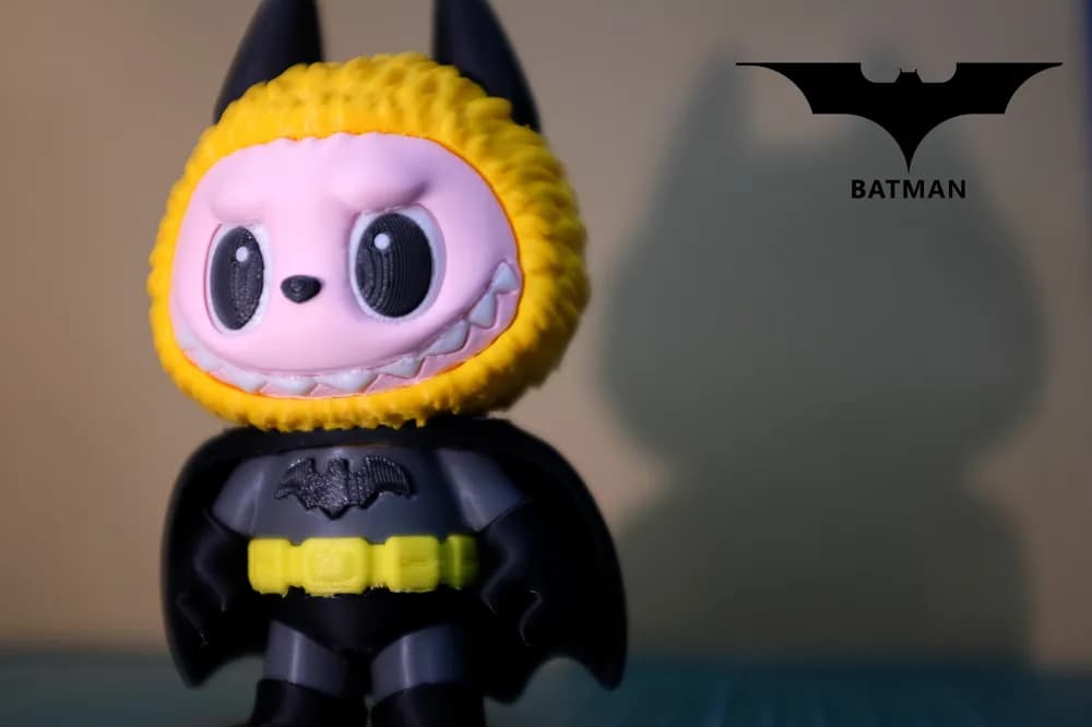 🦇 عروسک لبوبو مدل بتمن | چاپ سه‌بعدی با +PLA — تصویر ۶