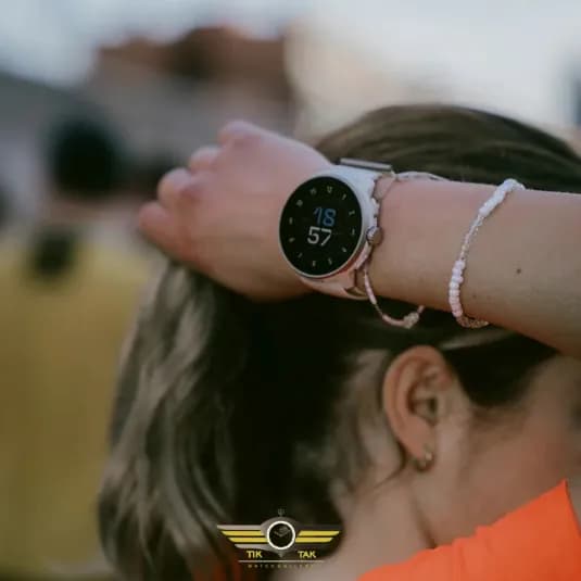 ساعت سونتو Suunto Run Frost Gray | گالری ساعت تیک تاک - نمایندگی محبوب ترین برند های ساعت جهان در ایران — تصویر ۵