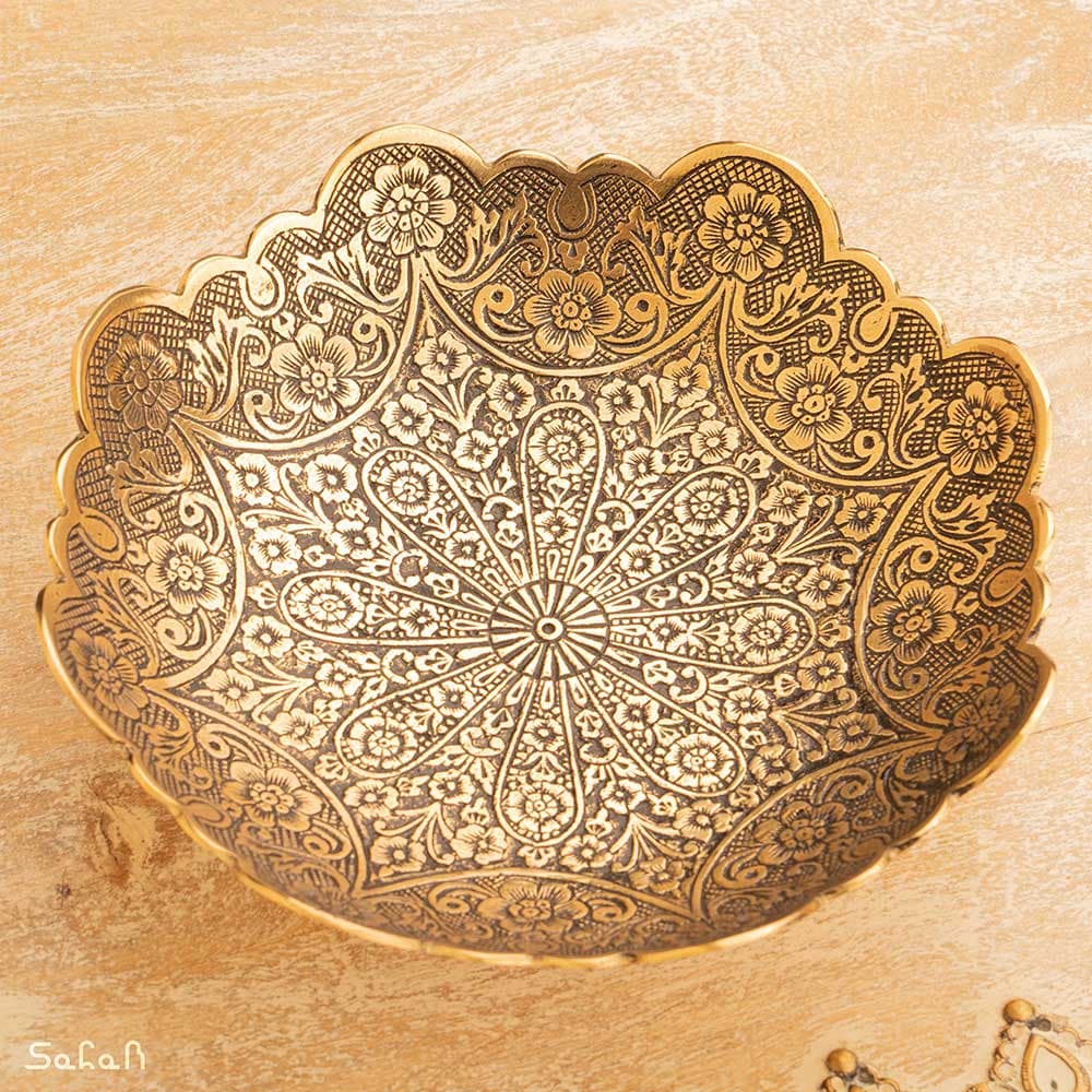 ست پذیرایی برنجی آنتیک کد 441 — تصویر ۹