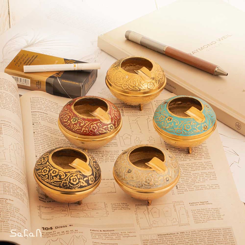 زیر سیگاری برنجی میناکاری مدل شوکا