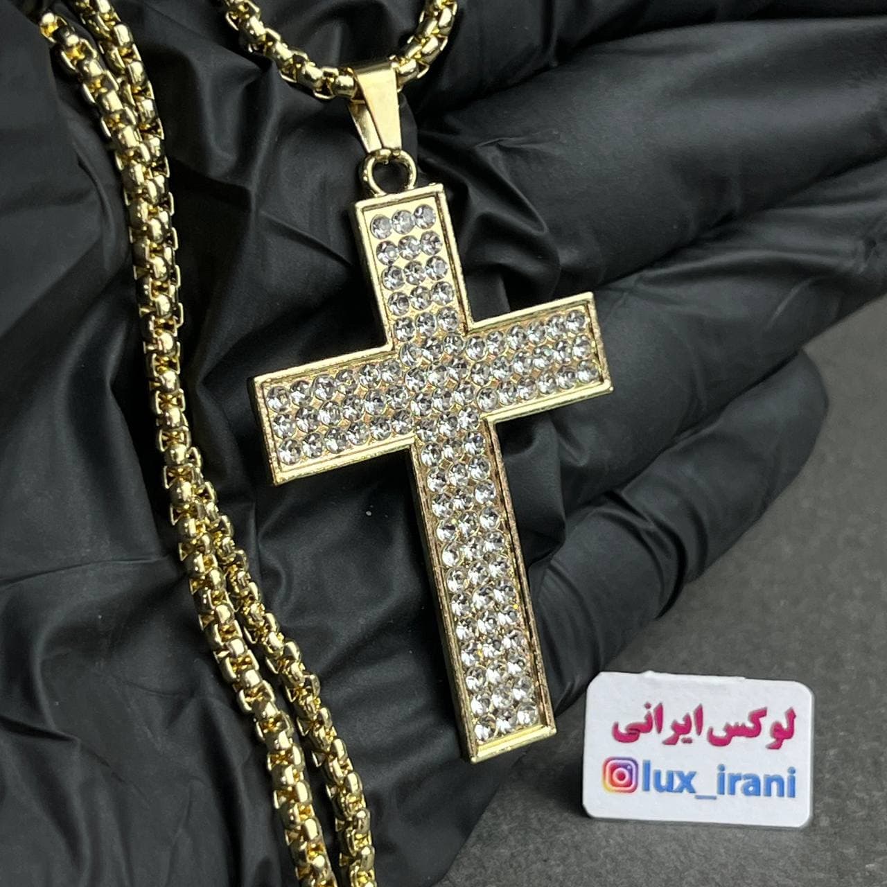 گردنبند صلیب فول نگین — تصویر ۷