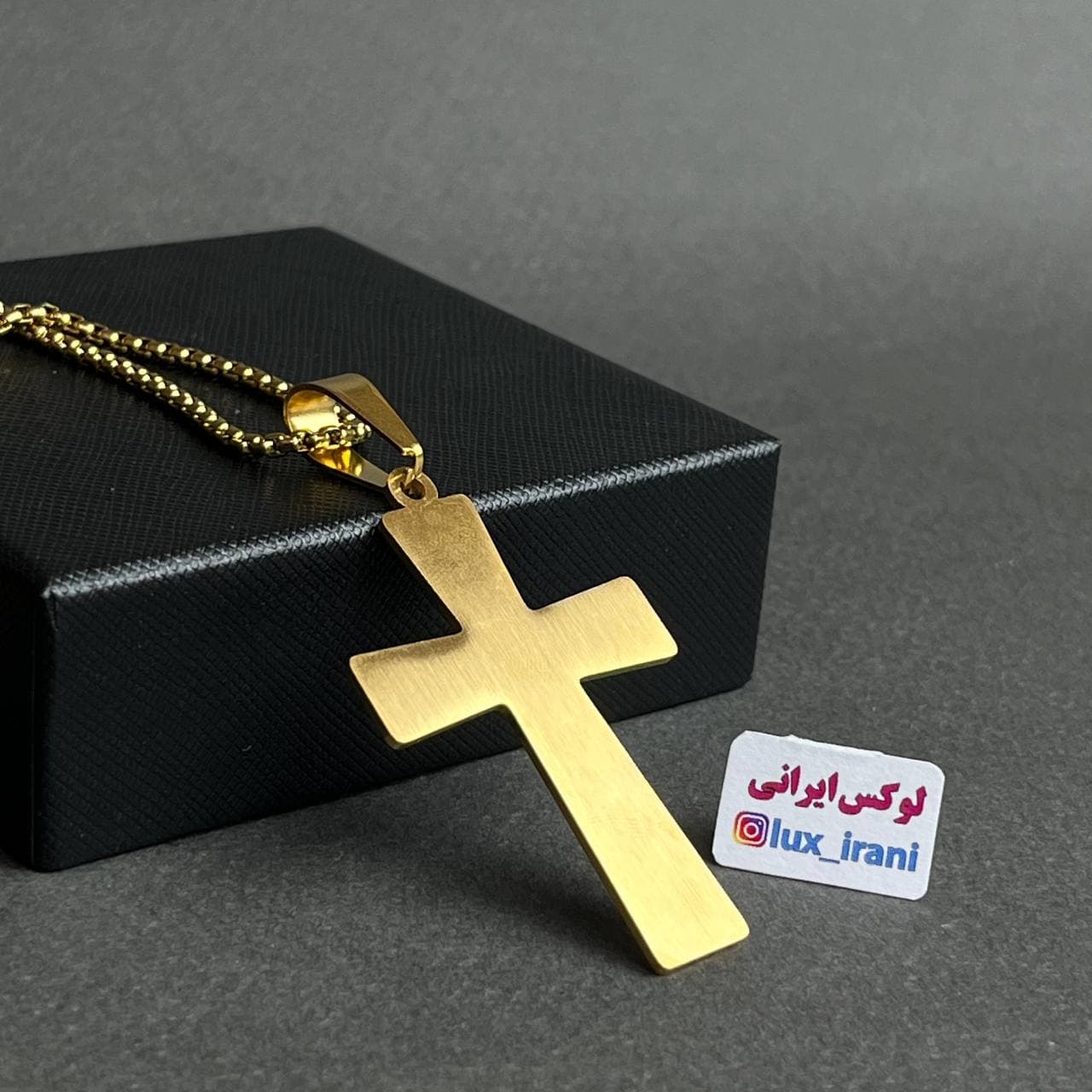 گردنبند صلیب برجسته — تصویر ۵