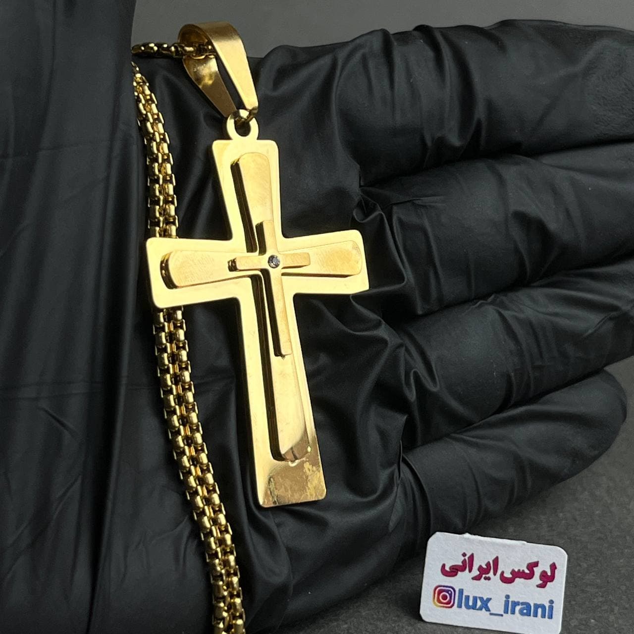 گردنبند صلیب برجسته
