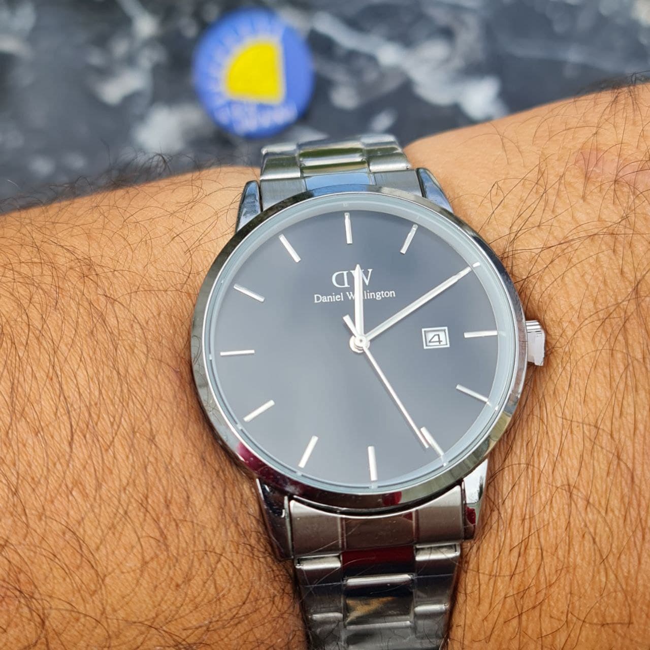 ساعت مردانه DW کد 5914 نقره ای صفحه مشکی — تصویر ۶