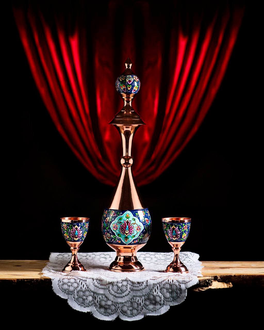 ست تنگ و جام مس و پرداز