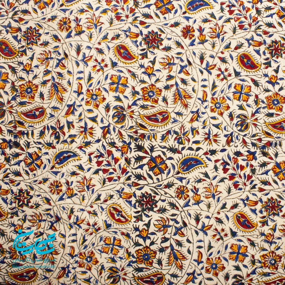 رومیزی قلمکار 120 در 120 طرح گل ریز — تصویر ۳