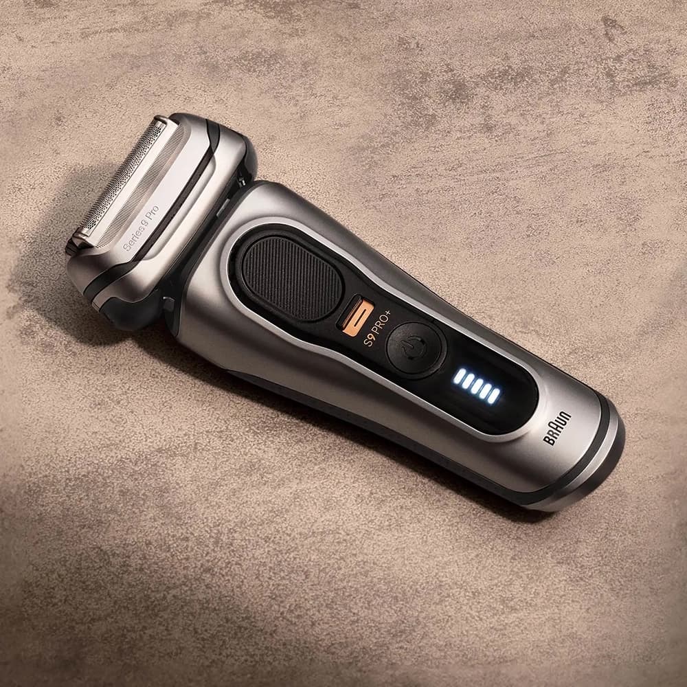 ماشین اصلاح صورت براون مدل Series 9 Pro+ 9597cc — تصویر ۹