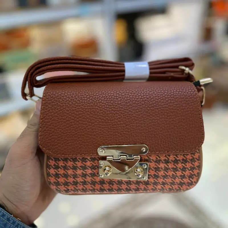 کیف دوشی زنانه چهارخانه