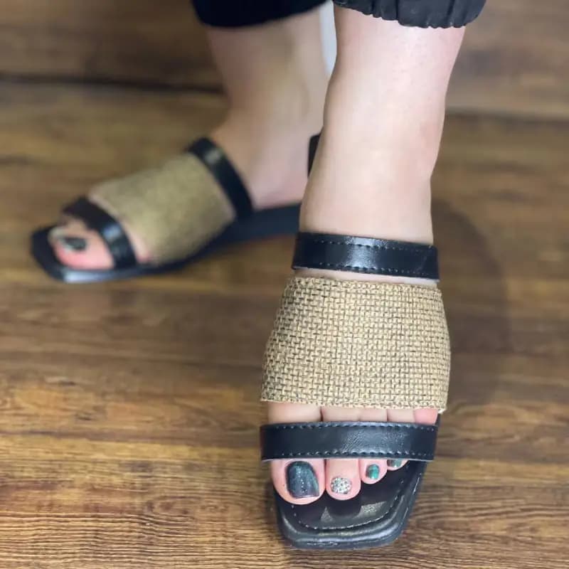 دمپایی کنفی زنانه النا مشکی — تصویر ۵