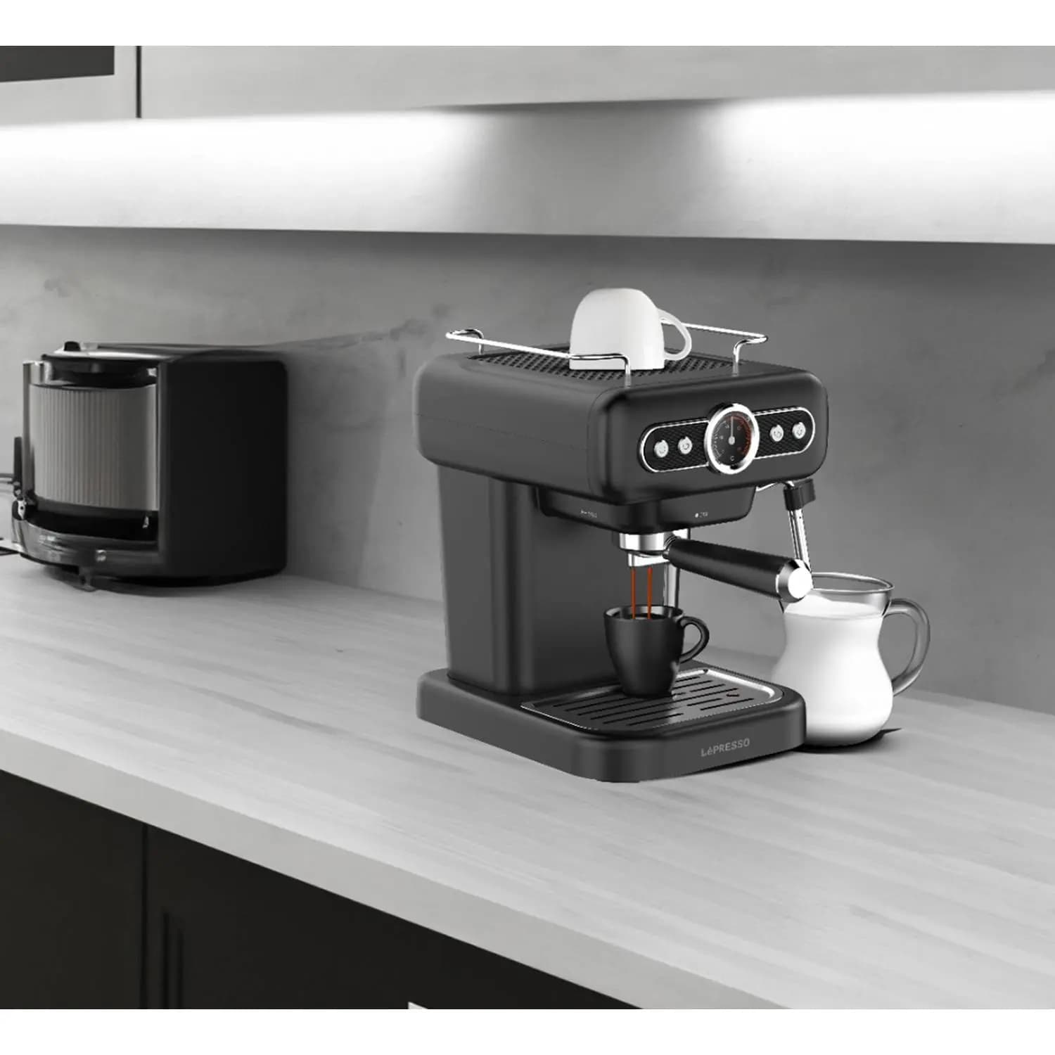 دستگاه قهوه ساز لپرسو مدل LePresso Coffee Machine LPCFFM12 — تصویر ۵