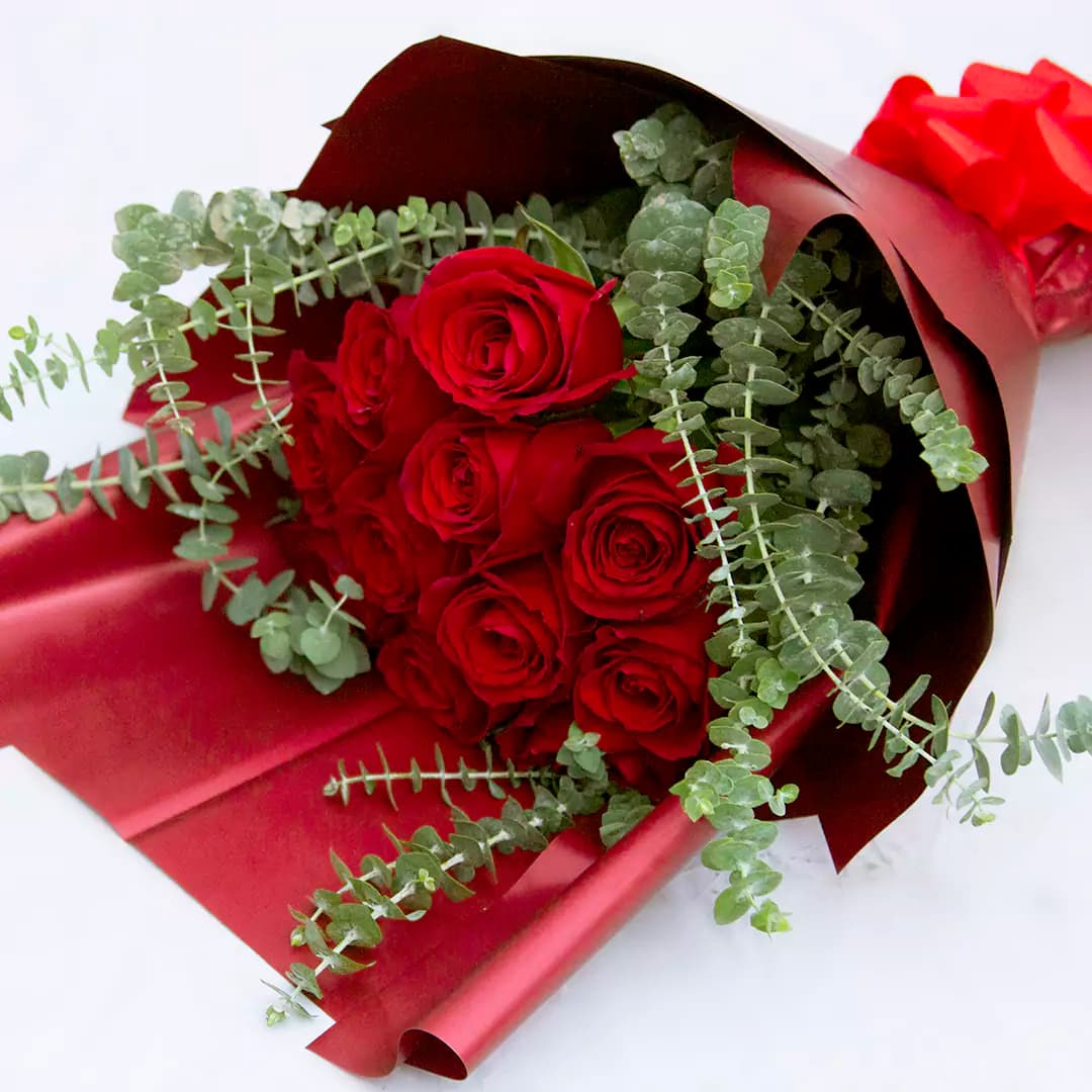 دسته گل رز قرمز کد 23843| باختر — تصویر ۴