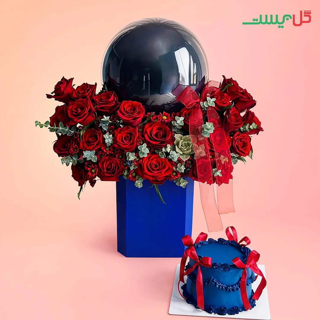 باکس گل تیام | رز قرمز و بادکنک | گل فروشی آنلاین گل بیست