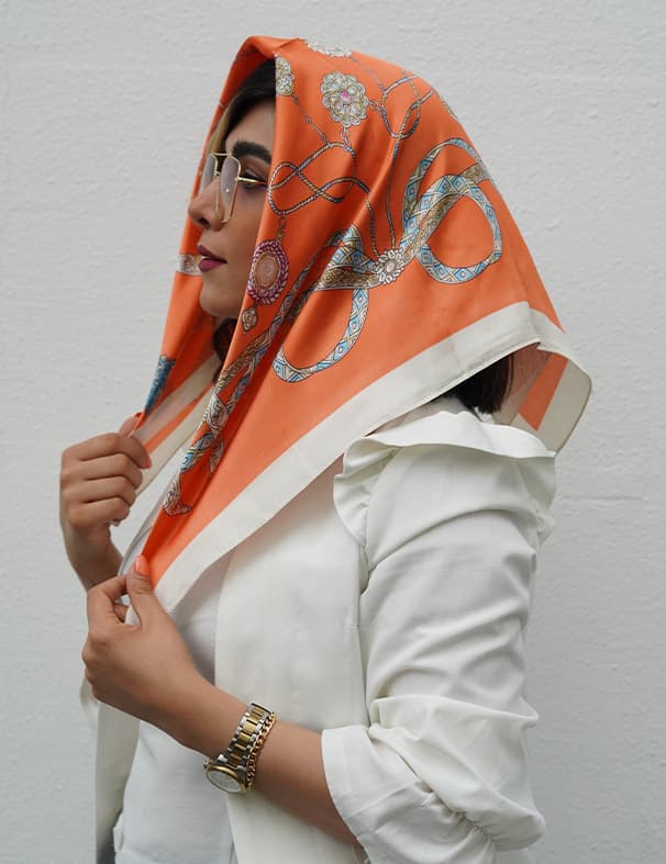 مینی اسکارف نارنجی ماهرو — تصویر ۹
