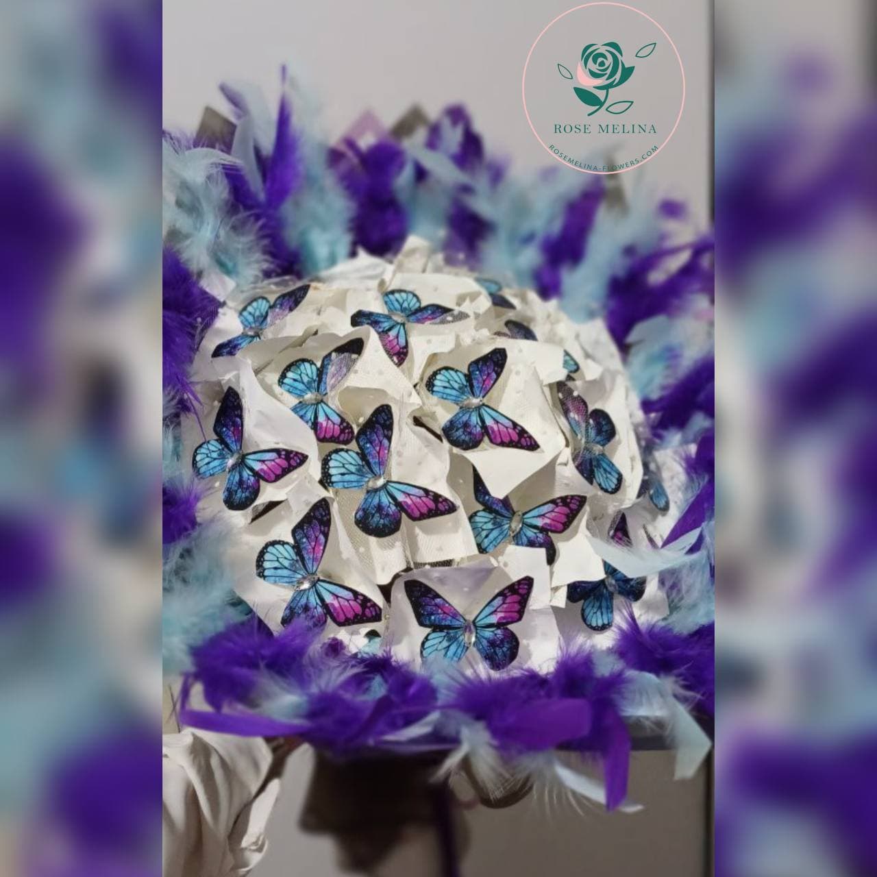 دسته گل پروانه ۲۰شاخه هفت رنگ — تصویر ۳