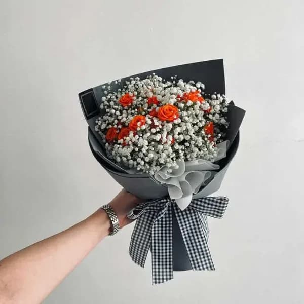 دسته گل ساده مردانه آراد – فروشگاه اینترنتی گل فلوشا Flowsha