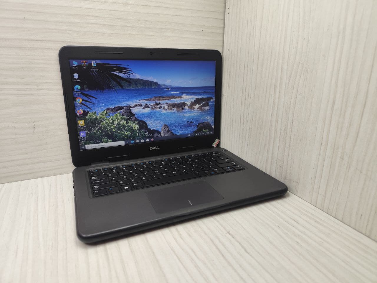 لپ تاپ استوک Dell مدل Latitude 3300 — تصویر ۲