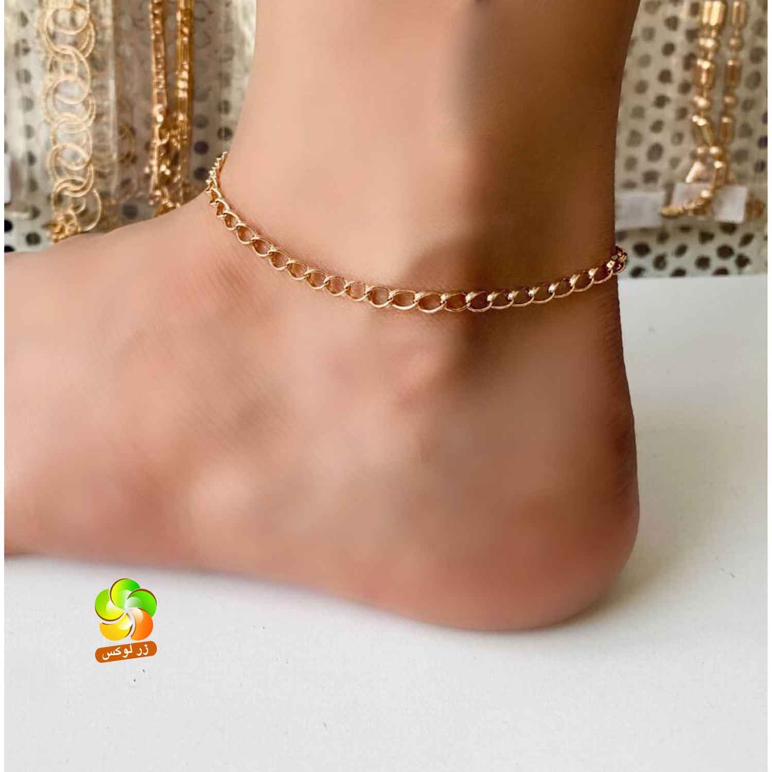 پابند زنانه مارک ژوپینگ طلایی — تصویر ۵