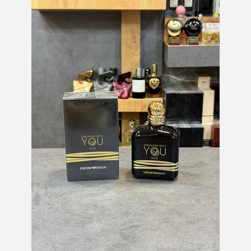 عطر استرانگر ویت یو عود از برند جورجیو آرمانی Giorgio Armani Stronger With You Ou — تصویر ۷