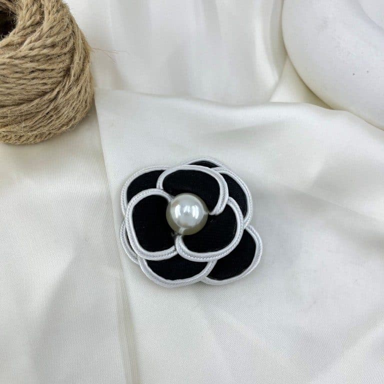 گل سینه زنانه مدل گل پارچه ای کد G4207 — تصویر ۶