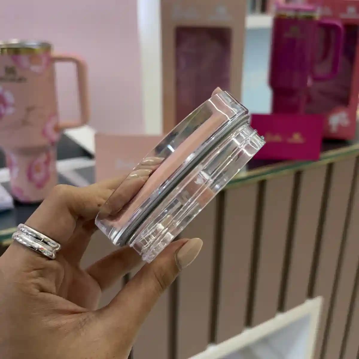 ماگ اورجینال استنلی تامبلر STANLEY باربی گلدار — تصویر ۶