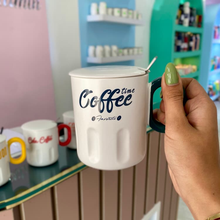 لیوان فانتزی درب دار کد 55 — تصویر ۸