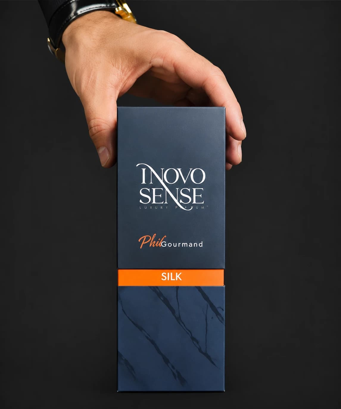 فیلر زیر چشم اینووسنس سیلک Inovosense Silk 2×1 | جوانسازی طبیعی و رفع گودی زیر چشم — تصویر ۶