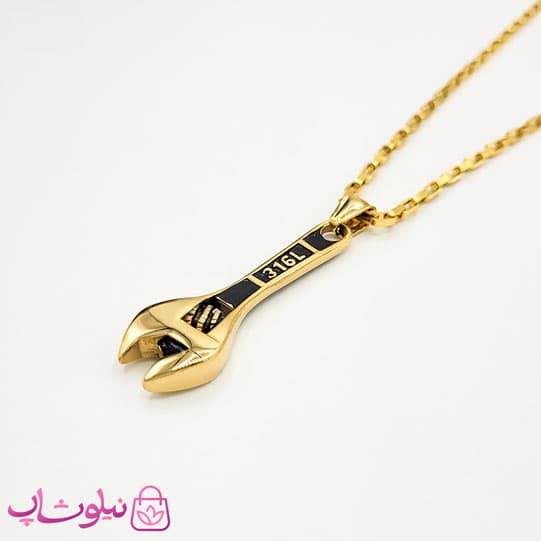 گردنبند پسرانه مدل آچار طلایی استیل کد 210