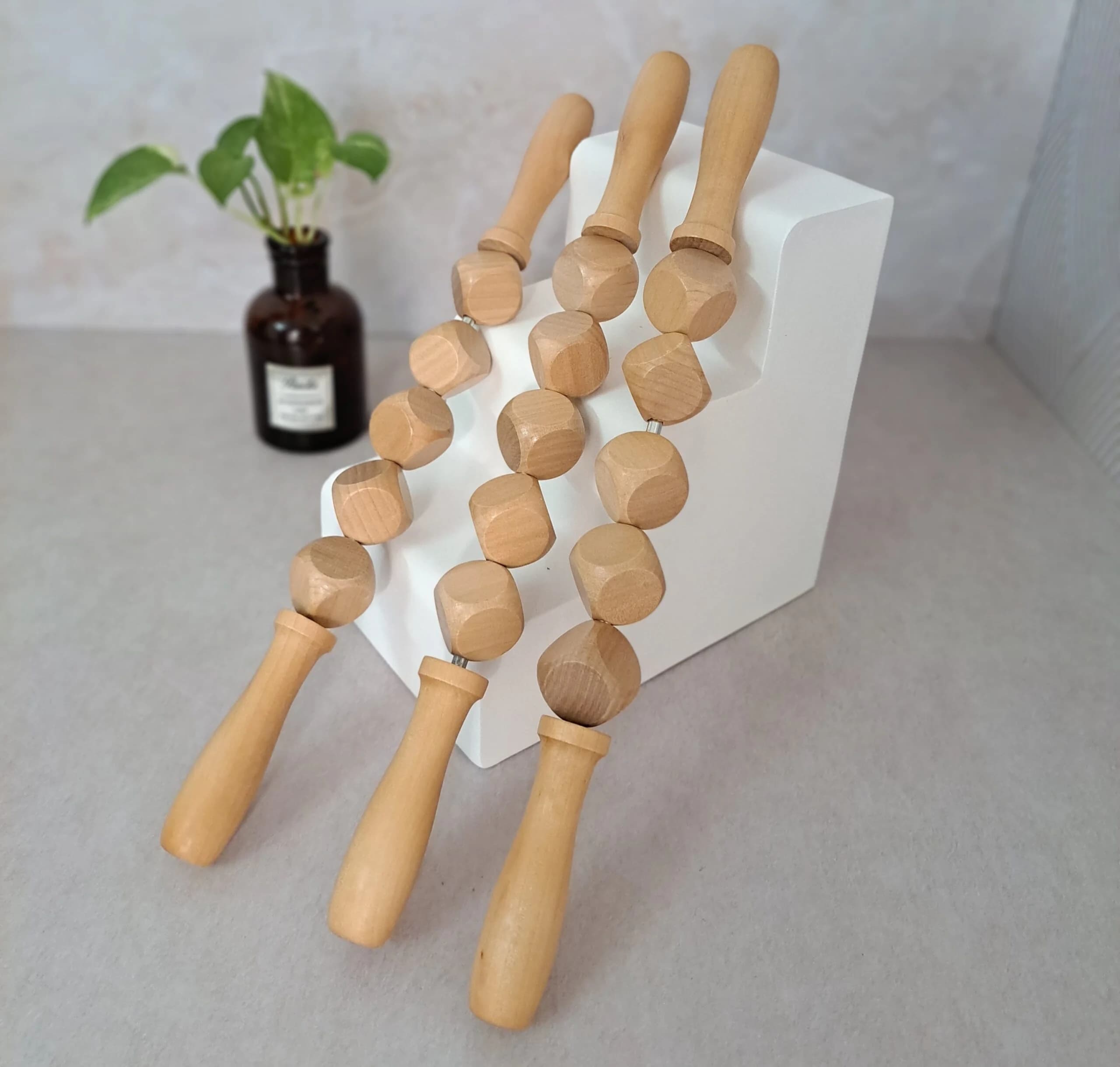 وردنه ماساژ غلطکی مکعبی (وردنه ماساژ تاس)