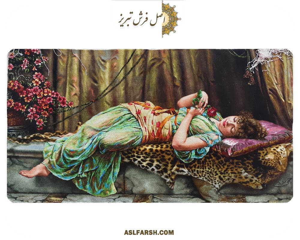 تابلو فرش دستباف دختر خوابیده — تصویر ۵