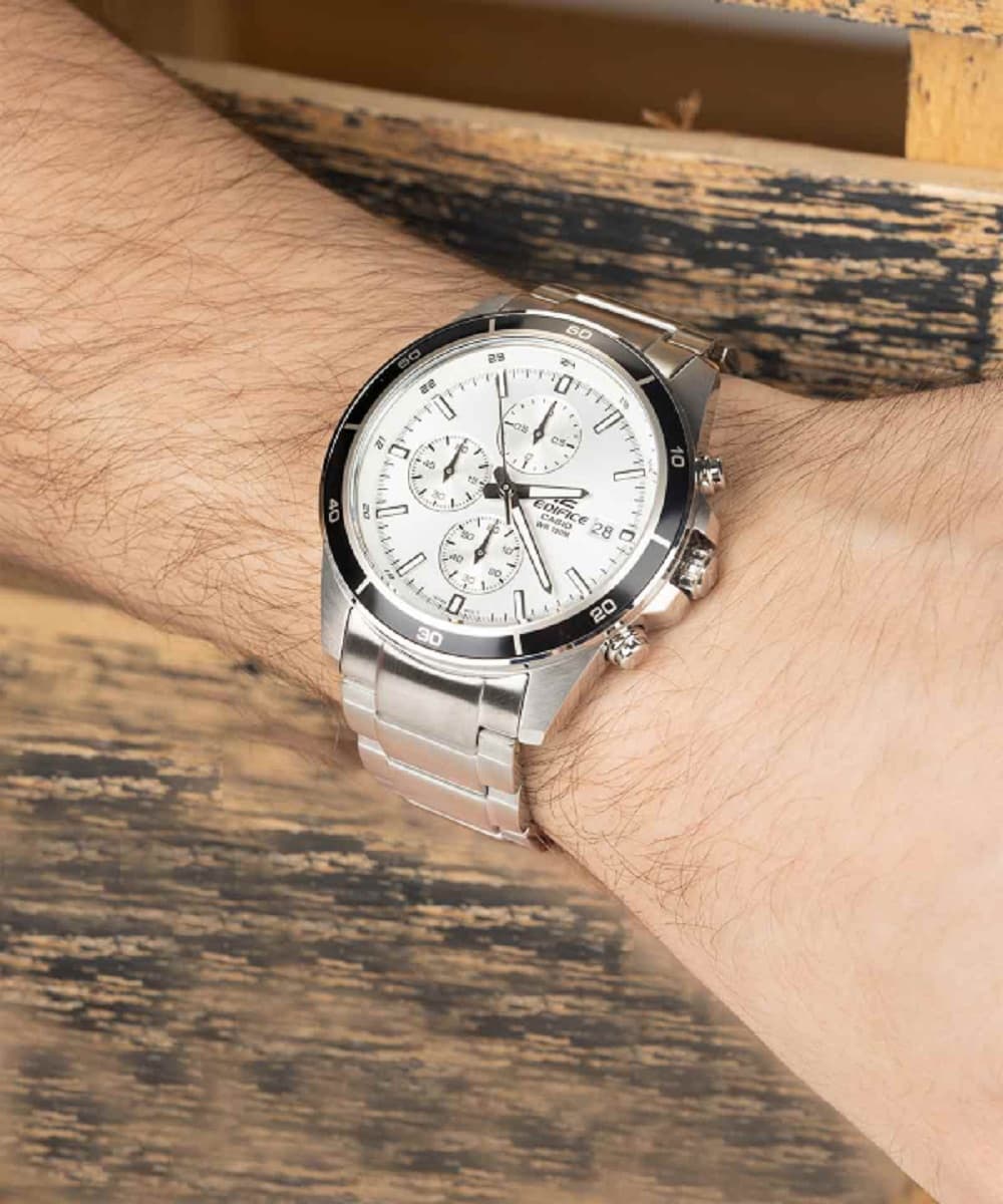 ساعت مچی مردانه کاسیو ادیفایس مدل EFR-526D-7A — تصویر ۶