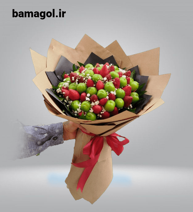 دسته گل ترکیبی توت فرنگی و گوجه سبز کد 0009