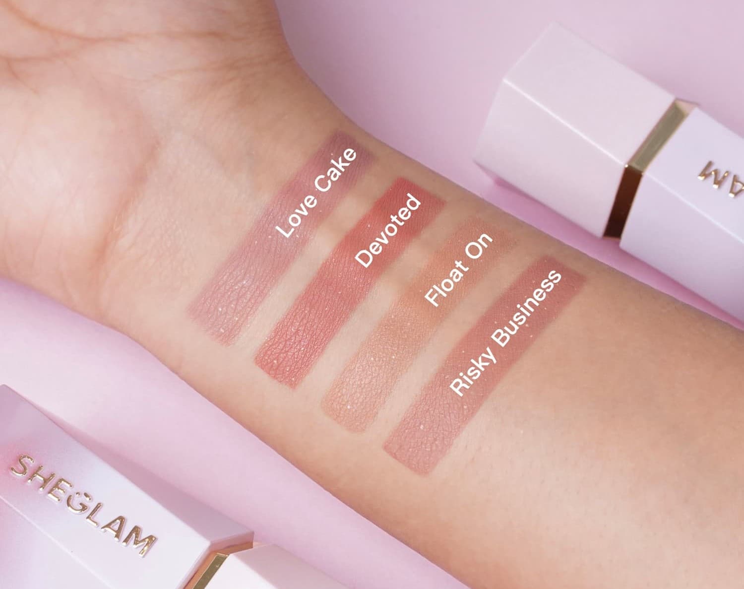 رژگونه مایع شیگلم شاین مدل Liquid Blush Shine مدل رز ریچوال Rose Ritual — تصویر ۳