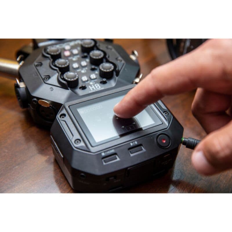 رکوردر زوم Zoom H8 8-Input / 12-Track Portable Handy Recorder — تصویر ۷