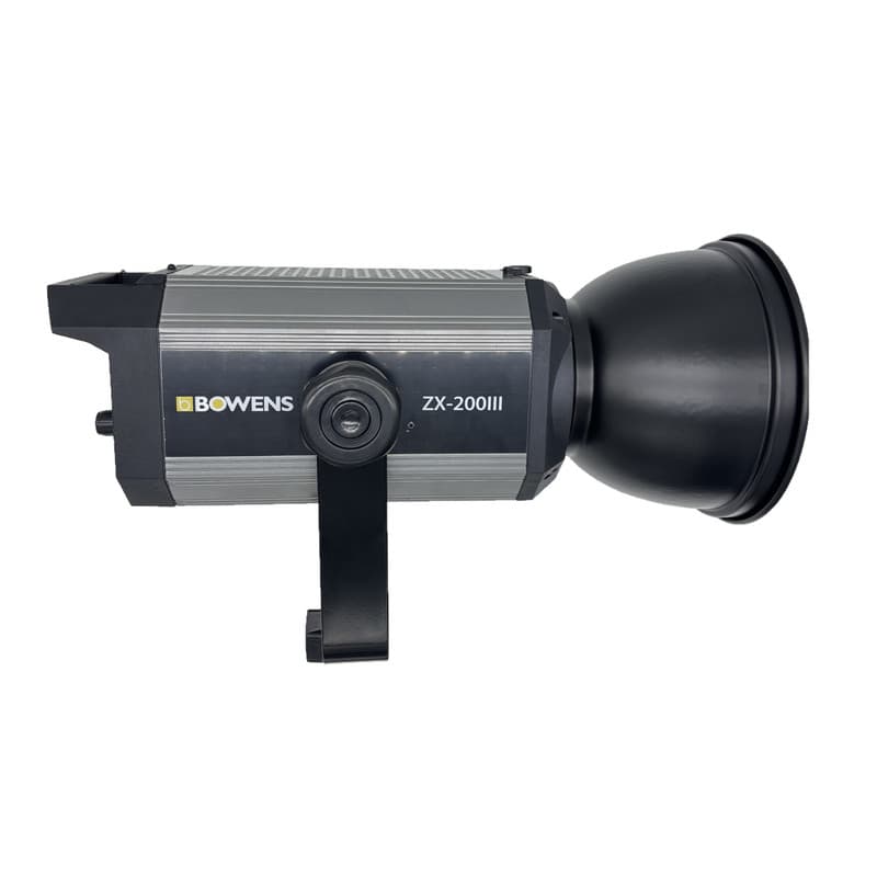 نور ثابت Bowens ZX200 III BI-COLOR VIDEO LIGHT